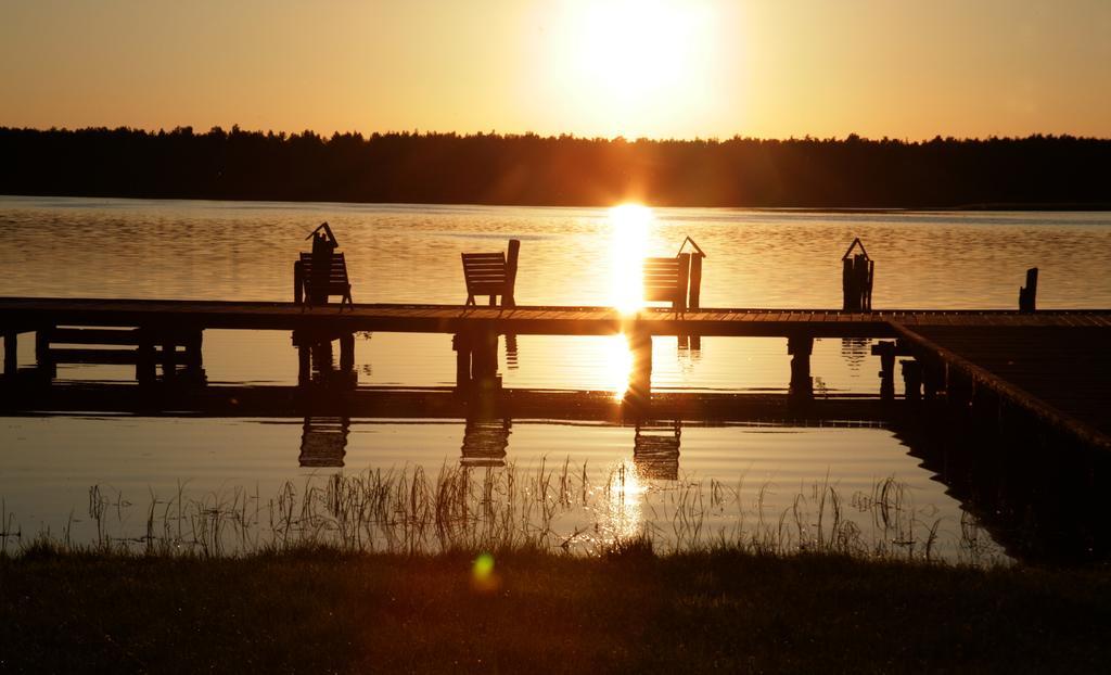 Jablon Lake Resort Пиш Екстериор снимка